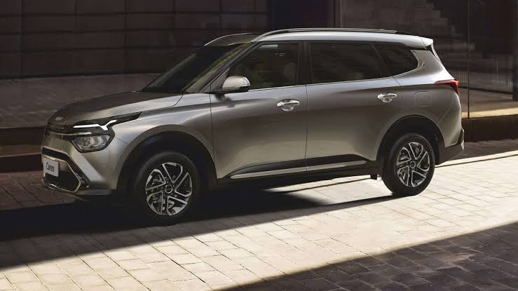 Kia Clavis — Iconic Grey